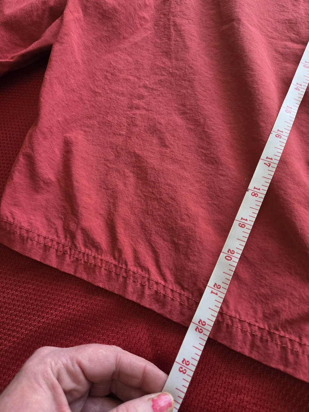 Oakley Board Shorts Mens 34 Red Nylon Swim Trunks Cargo Pocket Surf Beach